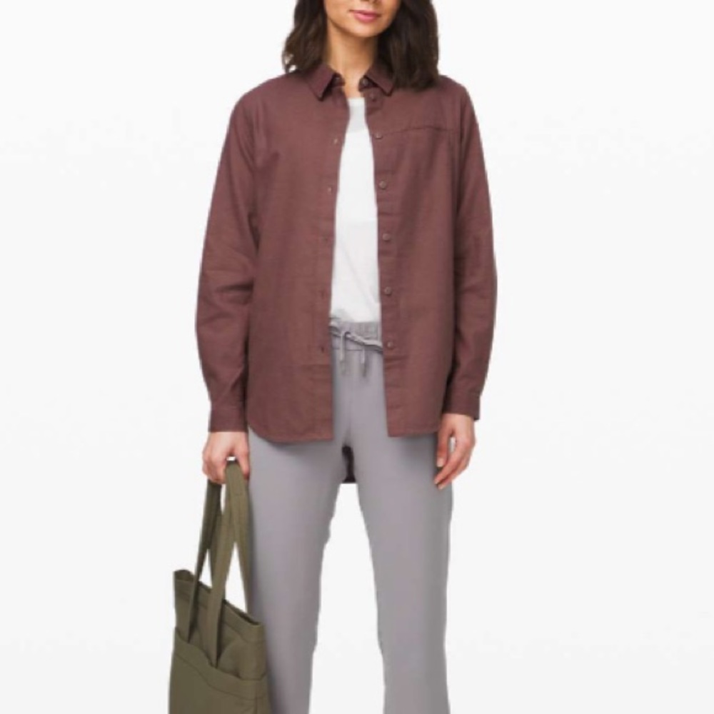Lululemon Full Day Ahead Shirt in Antique Bark / Antique Bark | Size 6